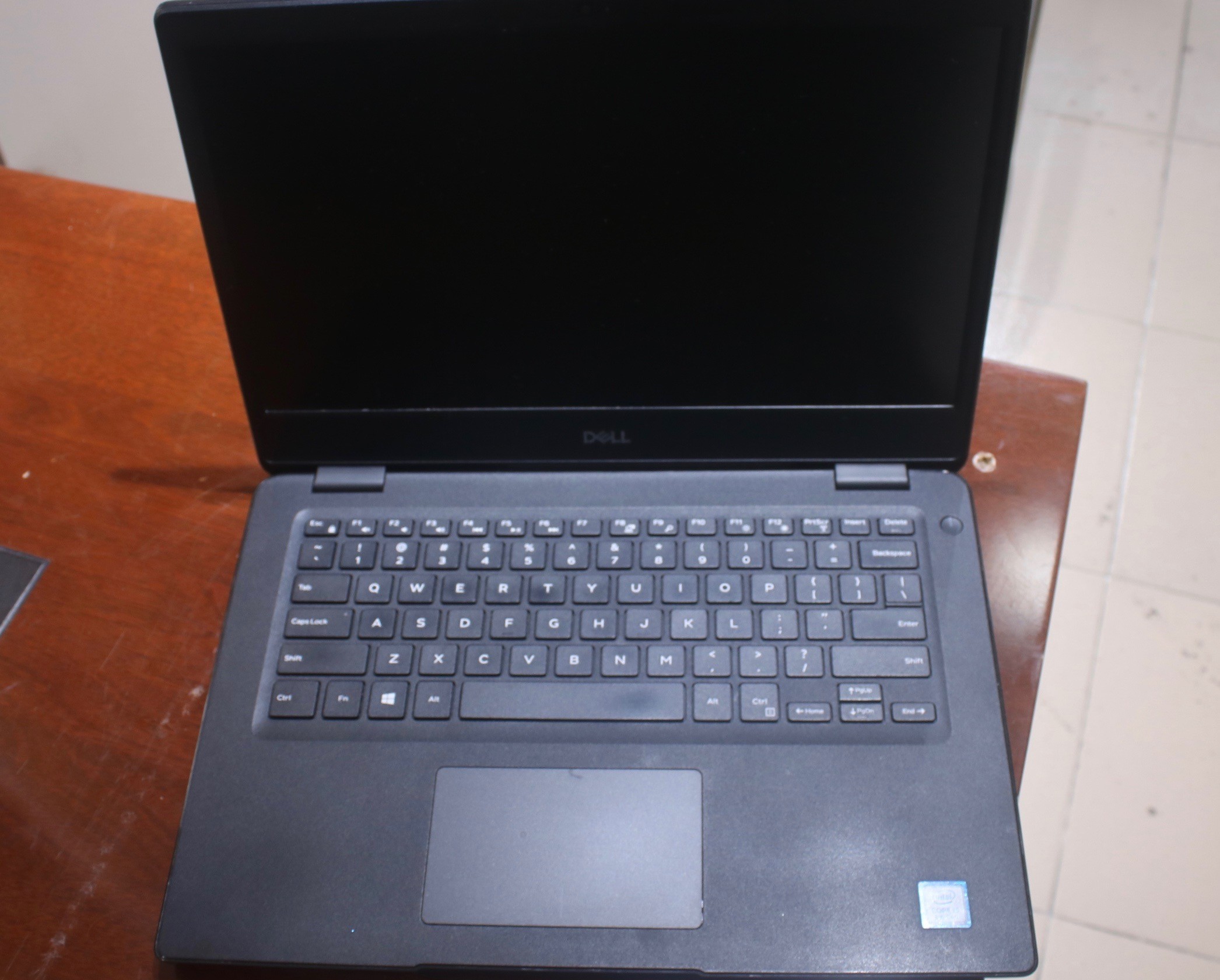 UK Used Dell Latitude 3400 core i5 8th generation with 8gb RAM and 256